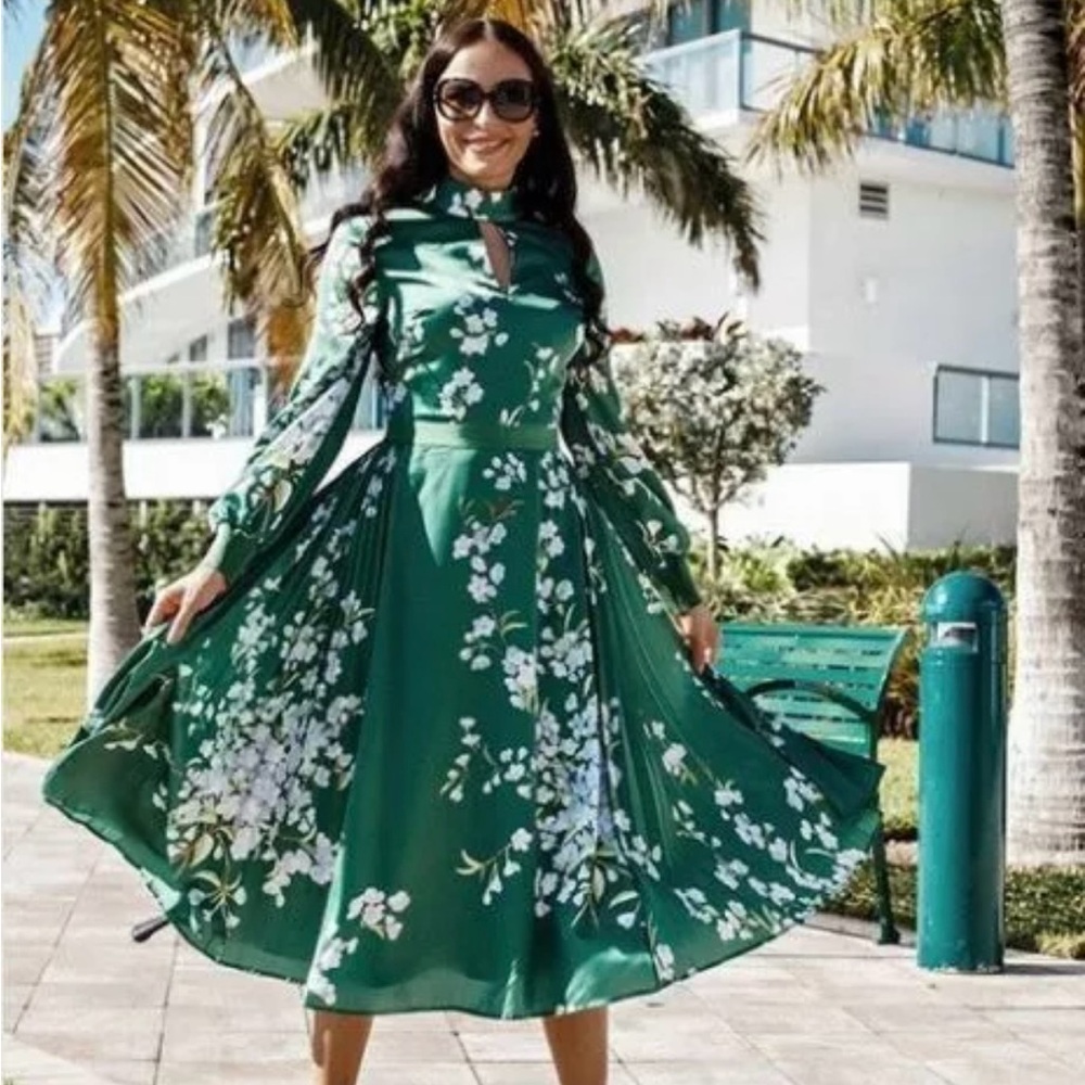 Ted Baker Jhenni Dress NWT, green & flowers, long sleeve. New w/t tags